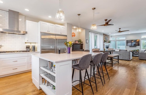 Highland House | Luxury 3,000 sq ft LoHi Home with Rooftop Deck