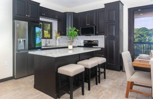 Antoneys Cay Villa | Luxury 3 Bdrms villa with private-pool and full-concierge