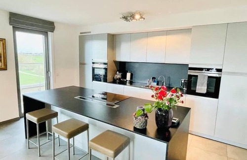 Bertrange Apartment | Luxury 3 bedrooms- Terrace and Parking