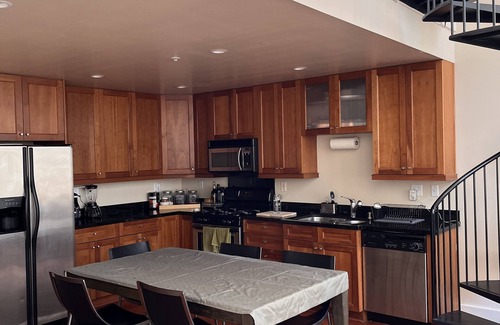 South of Market Apartment | Luxury 3 story apartment living in the heart of San Francisco