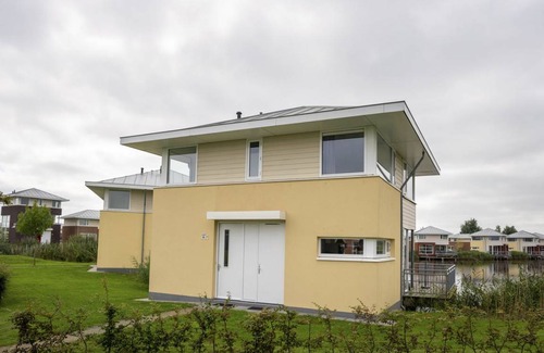 Anjum House | Luxury 4-person residence in the holiday park Landal Esonstad