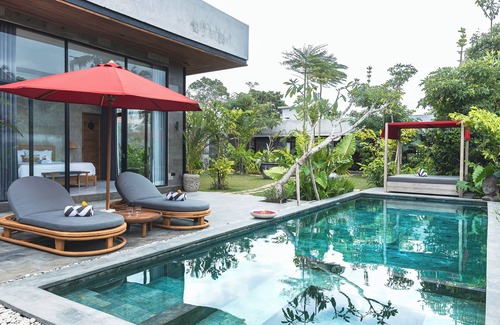 Tabanan Villa | Luxury 5BR Villa Near to the Beach