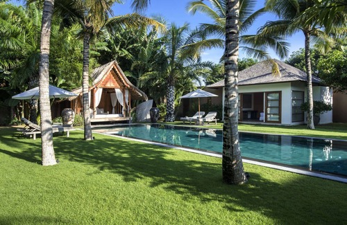 Drupadi Villa | Luxury 7 Bedroom Villa in Seminyak with Private Pool, Bali Villa 2071