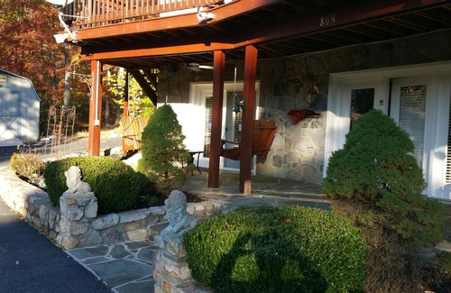 Berkeley Springs House | Luxury And Beautiful House With Amazing Mountain View. Perfect For Getaway