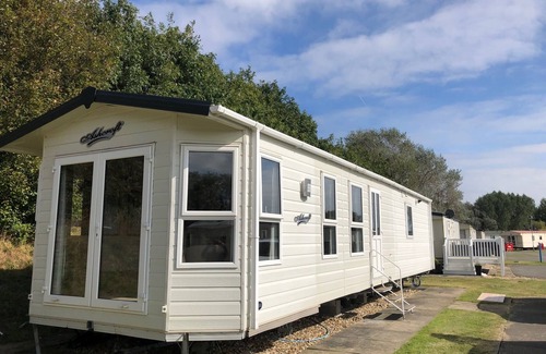 Burgh le Marsh House | LUXURY AND NEW CARAVAN FOR HIRE ON SOUTHVIEW, SKEGNESS