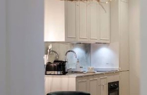 Huertas Apartment | Luxury Apartment for two In Neptuno
