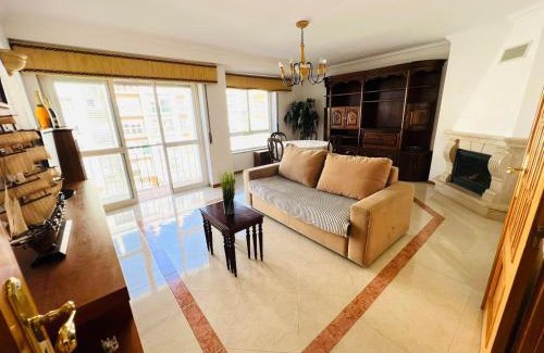 Massama Apartment | Luxury apartment next Lisbon centre, super well connected