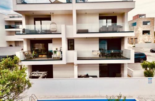 Okrug Gornji Apartment | Luxury Apartment PalmView mit Meerblick