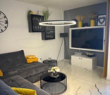 Okrug Gornji Apartment | Luxury Apartment PalmView mit Meerblick