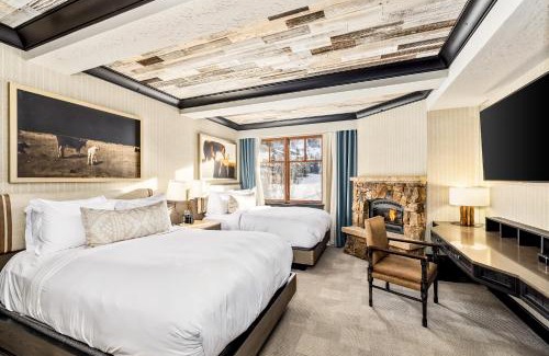 Avon Apartment | Luxury Bachelor Gulch Escape