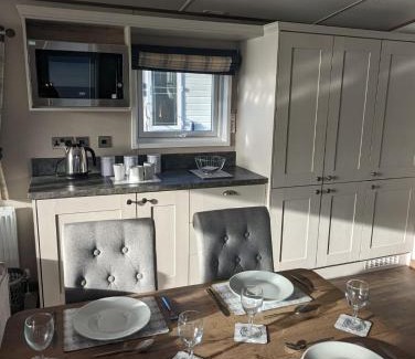 Weymouth Resort | Luxury Caravan Littlesea Haven Frontline Fleet Lagoon Views