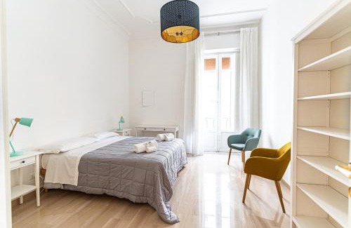 Ruggero Settimo Apartment | Luxury Coa Apartment