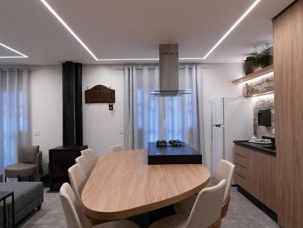 Alto do Capivari Hotel | Luxury Duplex Flat in Campos do Jordão
