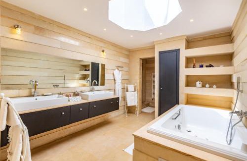 Tassoultante Villa | Luxury Getaway in Marrakech , Villa Zaria with Pool