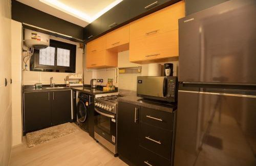 Heliopolis Apartment | Luxury Heliopolis Apt With Garden View, Near Airport