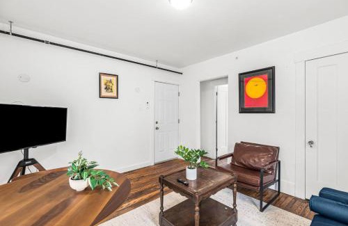 Detroit Apartment | Luxury Holbrook Apartment