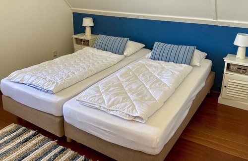 Callantsoog Villa | Luxury holiday villa on the water, 6 people, within walking distance of the beach and center