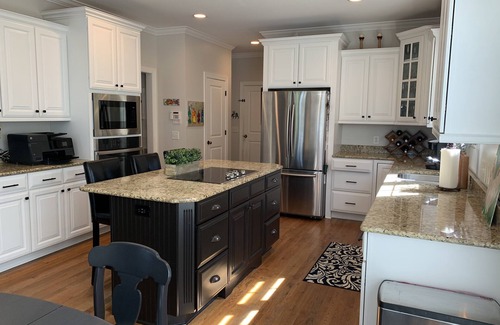 Old Town House | LUXURY HOME INCLUDES GOLF CART walking distance to historic village center
