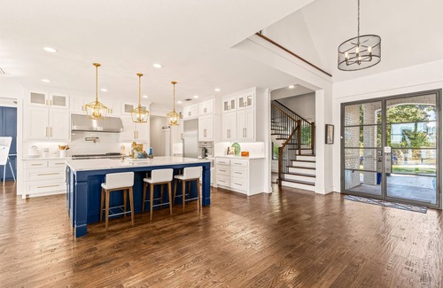 Azle House | Luxury Lakefront | Hot Tub, Pool & Chef’s Kitchen!