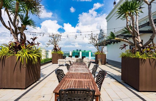 District 1 Apartment | Luxury Living in the heart of D1/3BR/Infinity Pool