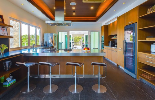 Hua Hin Villa | Luxury Mansion 6 BR on Golf Course JB