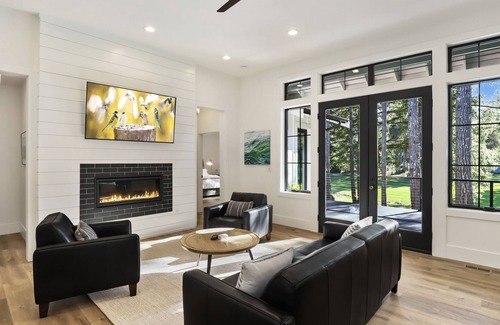 Union House | Luxury New Custom Home on Alderbrook Golf Course