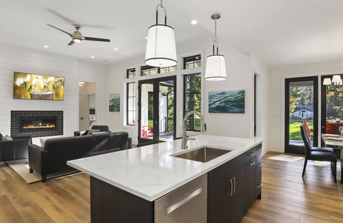 Union House | Luxury New Custom Home on Alderbrook Golf Course