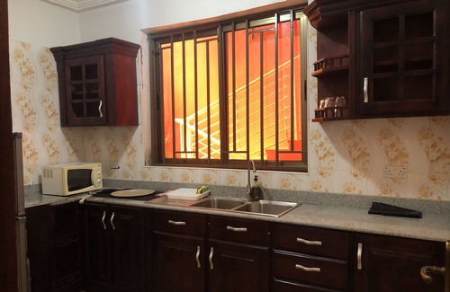 Accra Apartment | LUXURY ON THE HILL