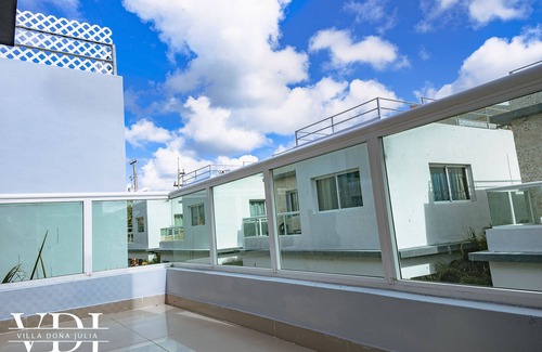 La Romana Apartment | Luxury Rooftop Pool private secure Villa