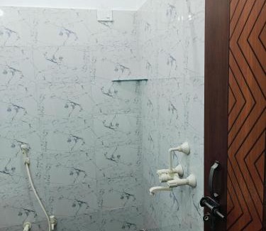 Mohangarh House | Luxury room Near IIM College