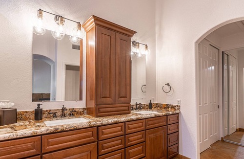 Paradise Park Vista House | Luxury Scottsdale Home w/ Pool and Hot Tub!
