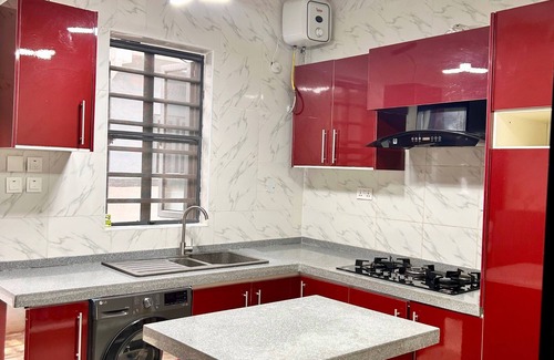 Ofin Apartment | Luxury Shortlet Apartment LBS, AJAH