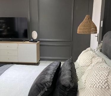 Greater Johannesburg Metropolitan Area Apartment | Luxury Soweto Haven