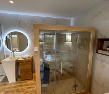 Vallon-Pont-d'Arc Bed & Breakfast | Luxury spa vallon