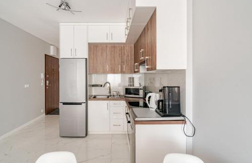 Wola Apartment | Luxury & Stylish Apartment in Wola Warsaw, Balcony