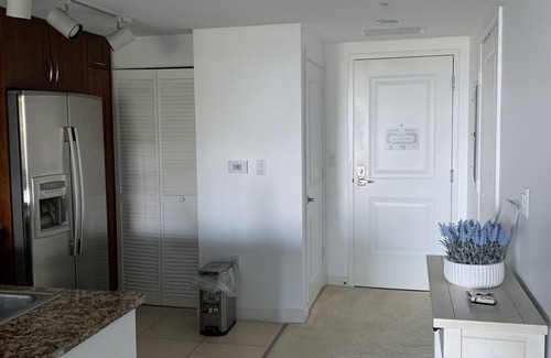 Boynton Beach Condo | LUXURY SUITE BY THE BEACH!