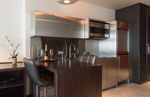Las Vegas Apartment | Luxury Suites at the Palms