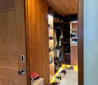 Santo Domingo Norte Villa | Luxury Villa with Pool, jacuzzi,Basketball and more