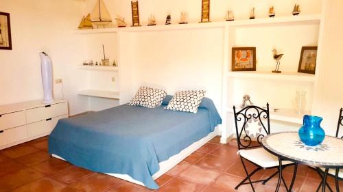Tamariu Villa | Luxury Villa in Tamariu + Sea View