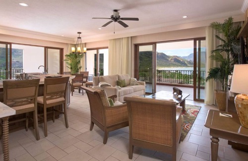 Loreto Apartment | Luxury Villa with Stunning Sea Views in Loreto