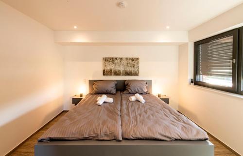 Schneppenbaum Apartment | Luxus Penthouse mit Kamin und Sonnenterasse