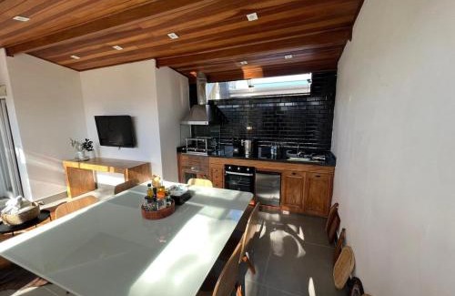 Vila Everest Apartment | LVR 14 - Cobertura com churrasqueira e próximo ao Capivari