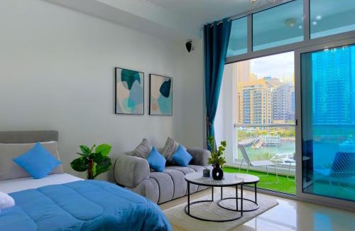 Dubai Marina Apartment | Lxury Brand New Studio w/Balcony and Marina View