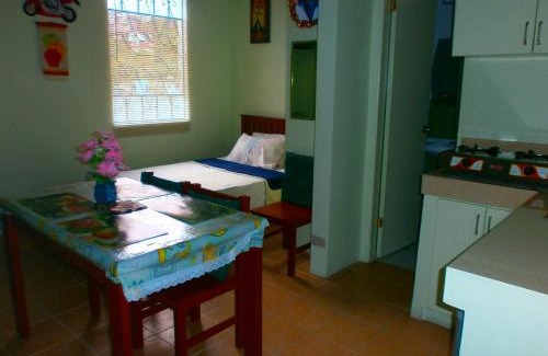 Baguio House | Lyn's Do Drop Inn Transient House