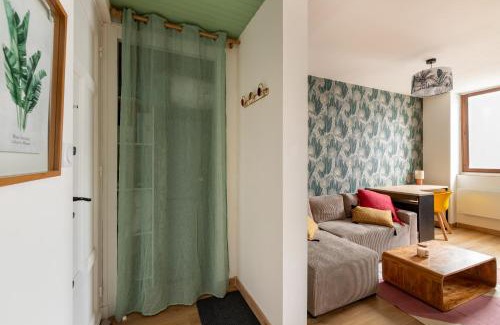 Lourdes Apartment | Mélix - Élégant - 2-3 Couchages