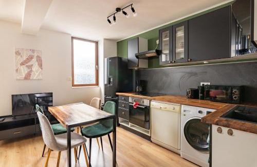Lourdes Apartment | Mélix - Élégant - 2-3 Couchages