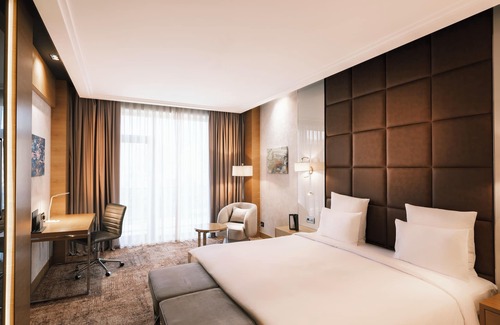 Nasimi Hotel | Mövenpick Winter Park Baku