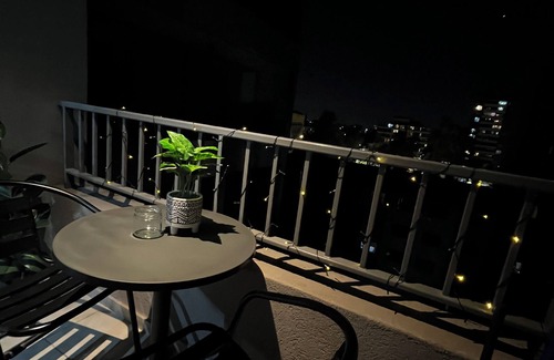 Downtown Santiago Apartment | M&C DBR701