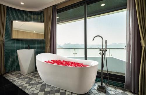 Ha Long Boat Rental | M'Gloria Cruise by HAG