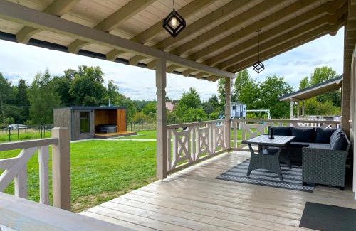 Gizycko Cabin | M-MAZURIA Domki letniskowe całoroczne MAZURY GIŻYCKO - z sauną i jacuzzi Fuleda